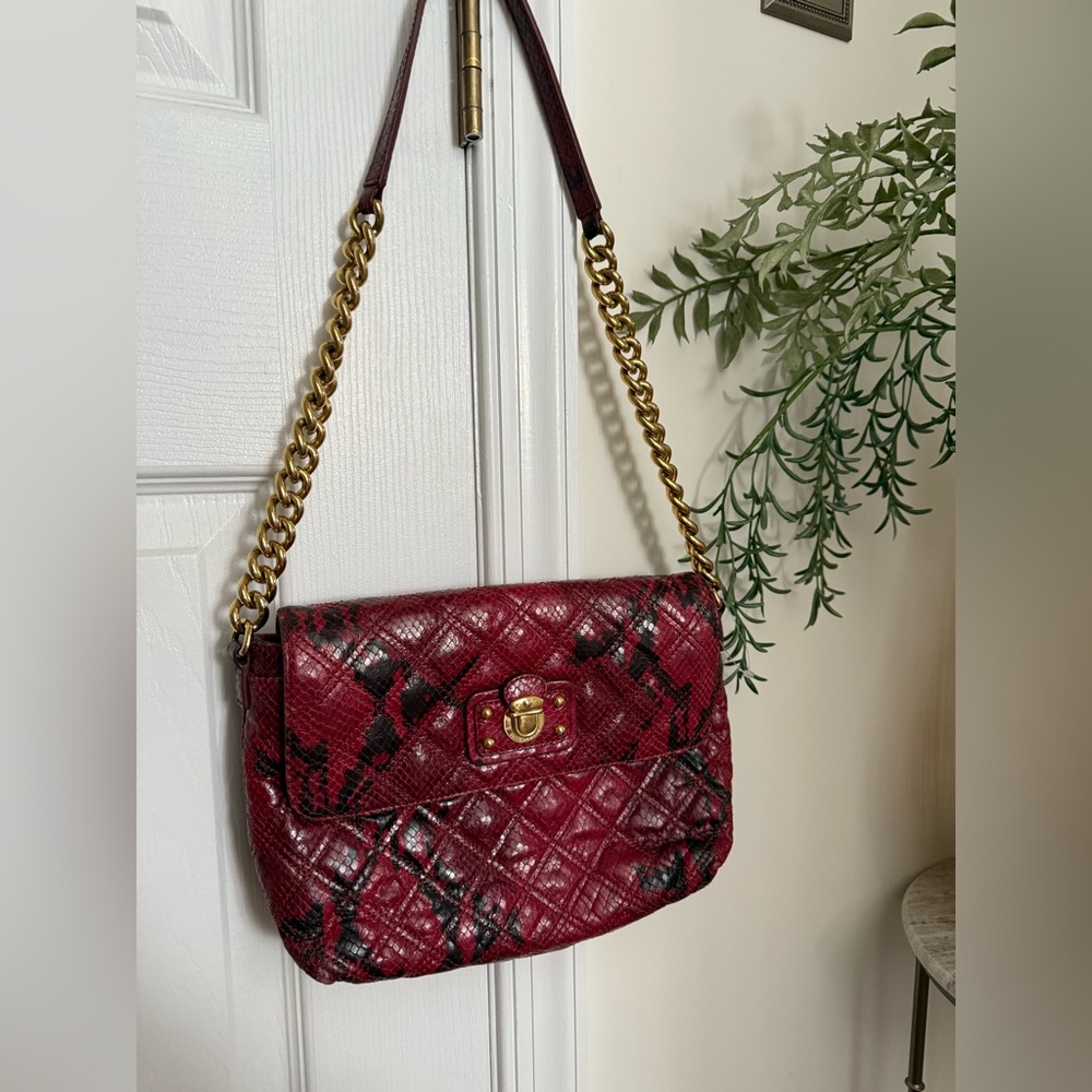 Marc Jacob’s Phython Quilted Leather and Gold Elegant Red Quilted Shoulder Bag - Picture 8 of 11